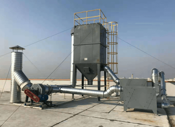 <a href=http://www.fliange.cn/zzhxt/ target=_blank class=infotextkey>柱狀活性炭</a>吸附箱