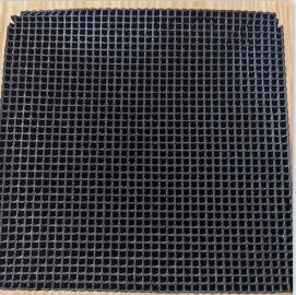 <a href=http://www.fliange.cn/fwzhxt/ target=_blank class=infotextkey>蜂窩活性炭</a>多少錢一立方米的